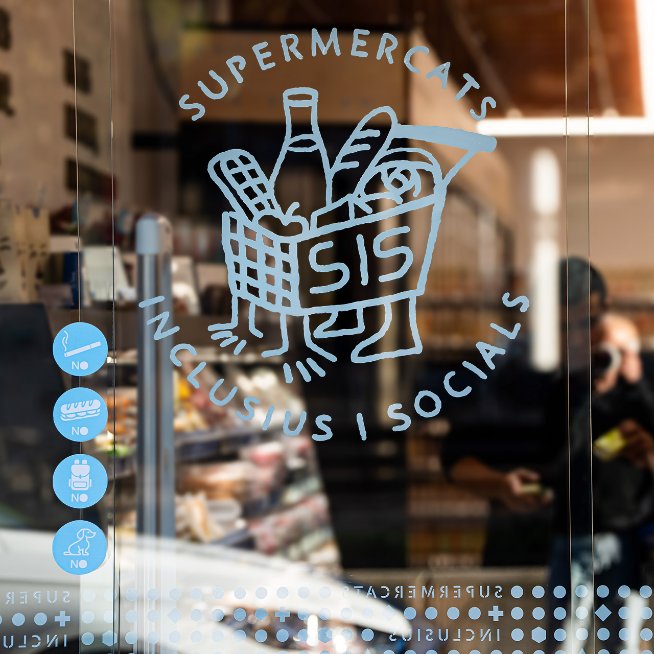 SIS: When a Supermarket Becomes a Driver of Employment, Community, and Change